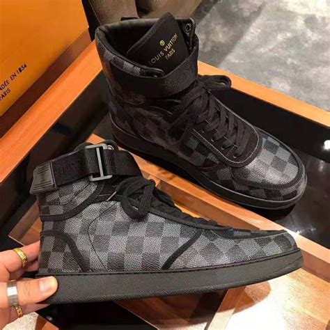 louis vuitton shoes men boots.